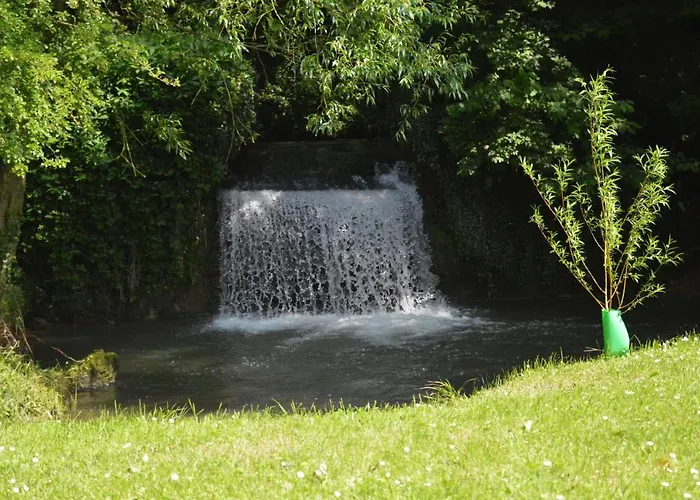 Chalet Les Insolites De La Cascade Lespesses