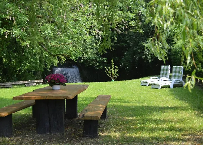 Les Insolites De La Cascade Chalet *